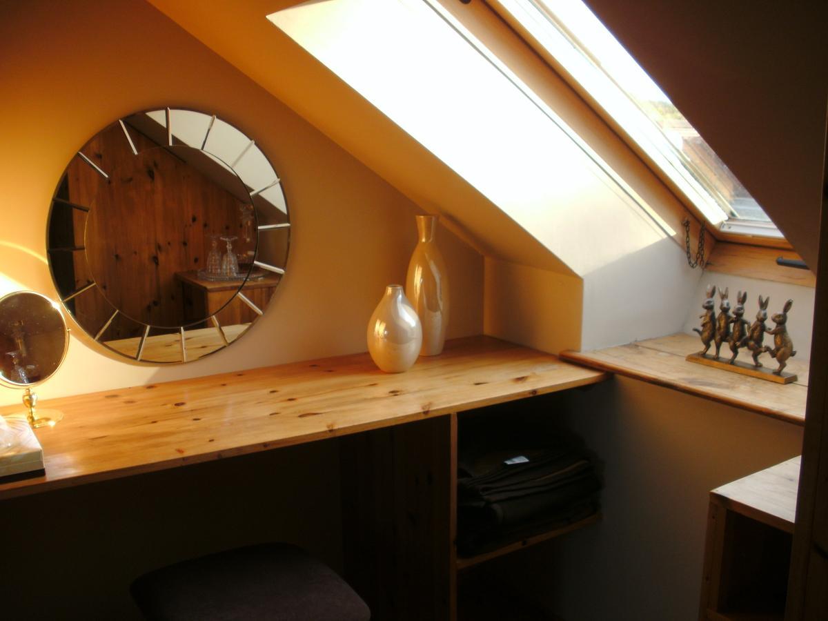 Beudy Bach Bed & Breakfast Cross Hands Eksteriør bilde