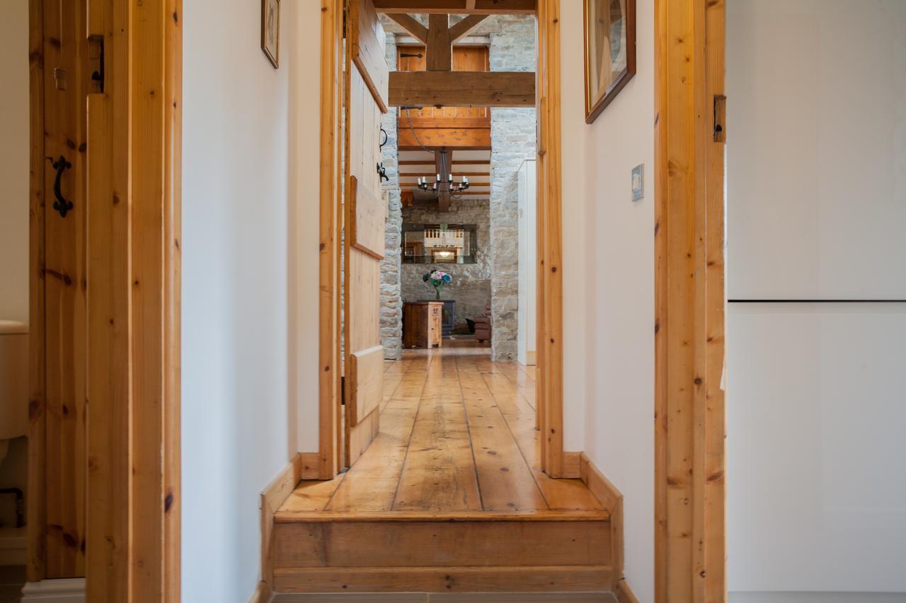 Beudy Bach Bed & Breakfast Cross Hands Eksteriør bilde